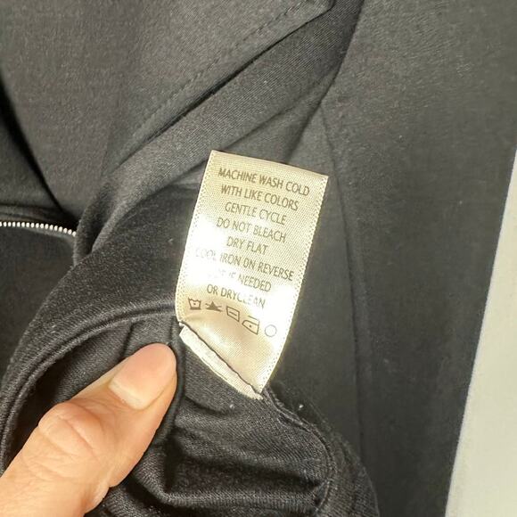 Max Studio London Black Scuba Short Moto Zip Up Jacket Women's Small - Picture 8 of 8